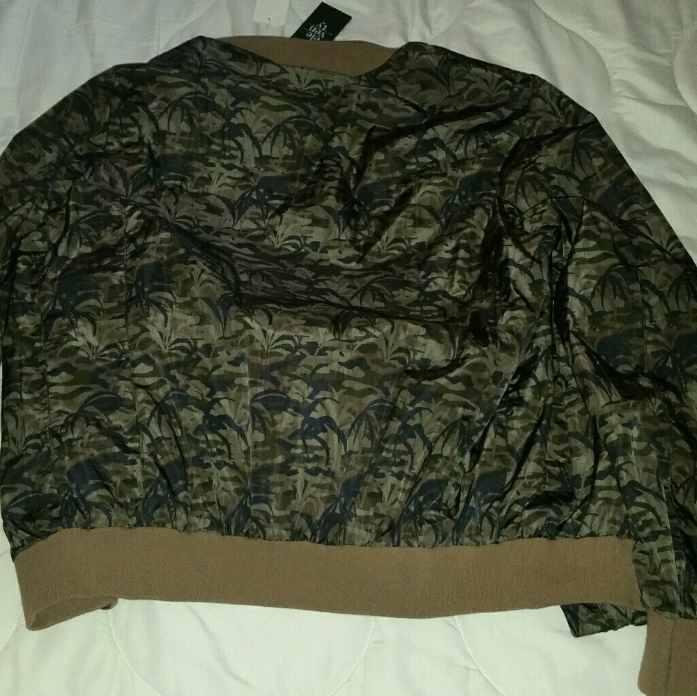 Fall Jacket - Picture 6 of 6